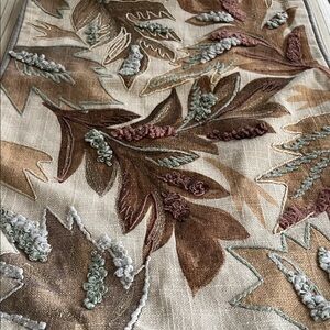 Capiz Embroidered Leaf Pattern Lumbar Zippered Pillow Case. Set of 2. NWOT